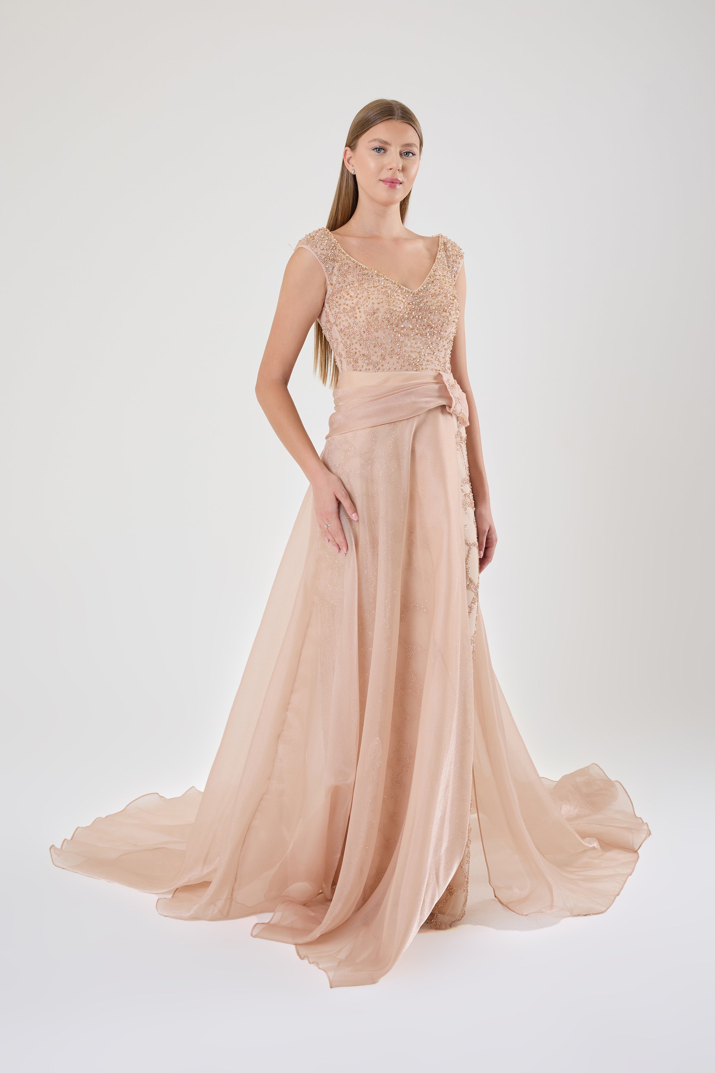 KADIN V YAKA TAŞ İŞLEME DETAYLI PELERİNLİ ABİYE ELBİSE