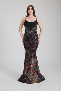 İNCE ASKILI İŞLEME DETAYLI UZUN ABİYE ELBİSE