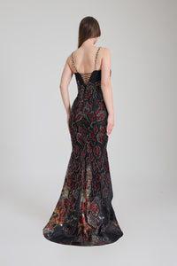 İNCE ASKILI İŞLEME DETAYLI UZUN ABİYE ELBİSE