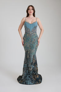 İNCE ASKILI İŞLEME DETAYLI UZUN ABİYE ELBİSE