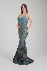 İNCE ASKILI İŞLEME DETAYLI UZUN ABİYE ELBİSE