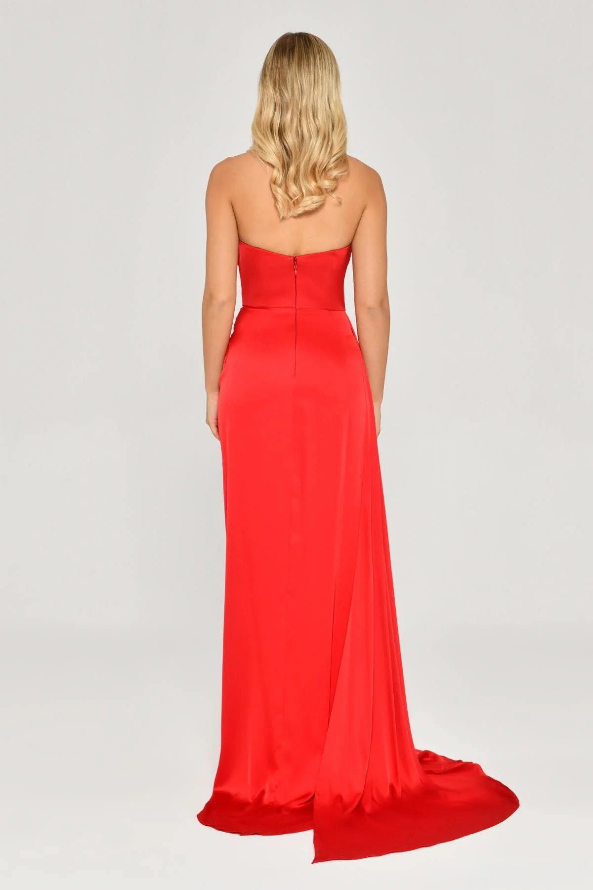 KADIN UZUN ABİYE KAYIK YAKA YIRTMAÇLI SATEN ELBİSE