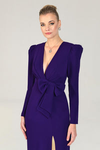 V YAKA FİYONK DETAYLI UZUN KOLLU MİDİ BOY YIRTMAÇLI  ABİYE