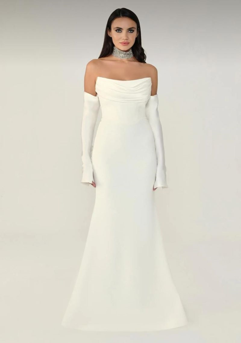 STRAPLEZ DEGAJE YAKA ELDİVEN DETAYLI ŞIK ABİYE