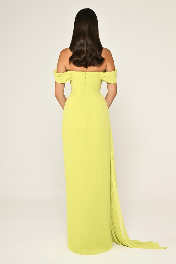 STRAPLEZ YAKA DÜŞÜK KOL YIRTMAÇLI UZUN ŞİFON ABİYE