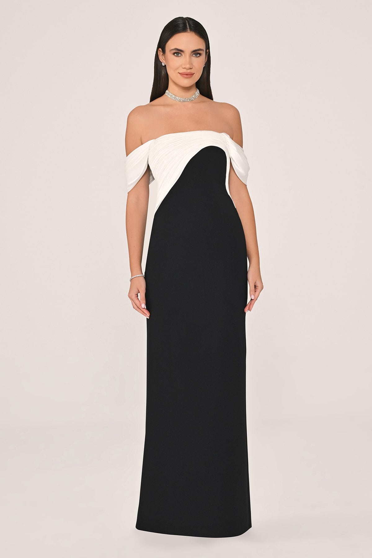 DÜŞÜK OMUZ SATEN YAKA KREP UZUN ABİYE ELBİSE