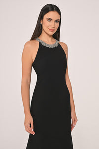 REGLAN YAKA SIRT TRANSPARAN TAŞ İŞLEMELİ BEYAZ KREP KUYRUKLU UZUN ABİYE ELBİSE