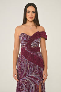 DÜŞÜK OMUZ PAYETLİ  YIRTMAÇLI UZUN ABİYE ELBİSE