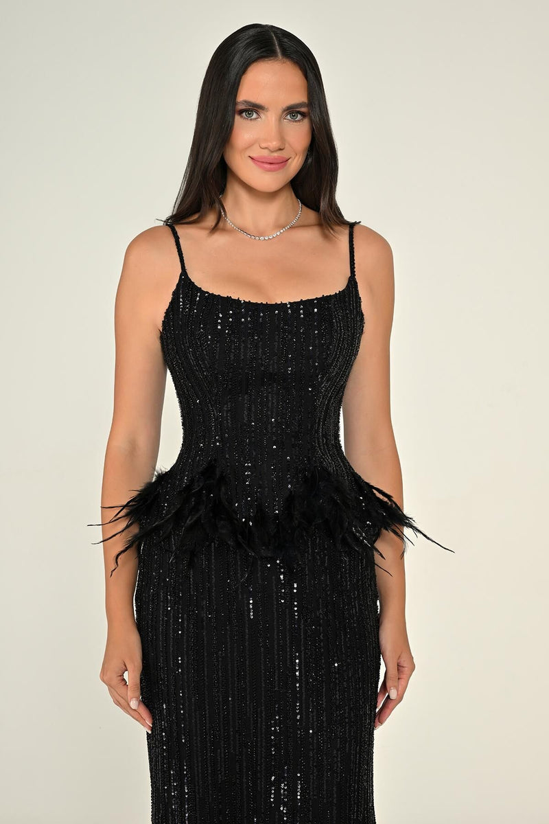 İNCE ASKILI PAYETLİ UZUN ABİYE ELBİSE